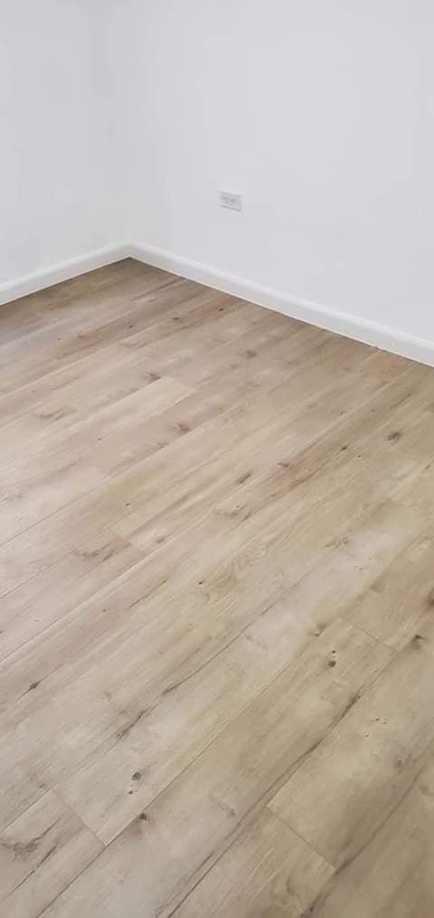 suelo de parquet tipo madera