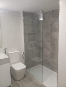 baño y mampara