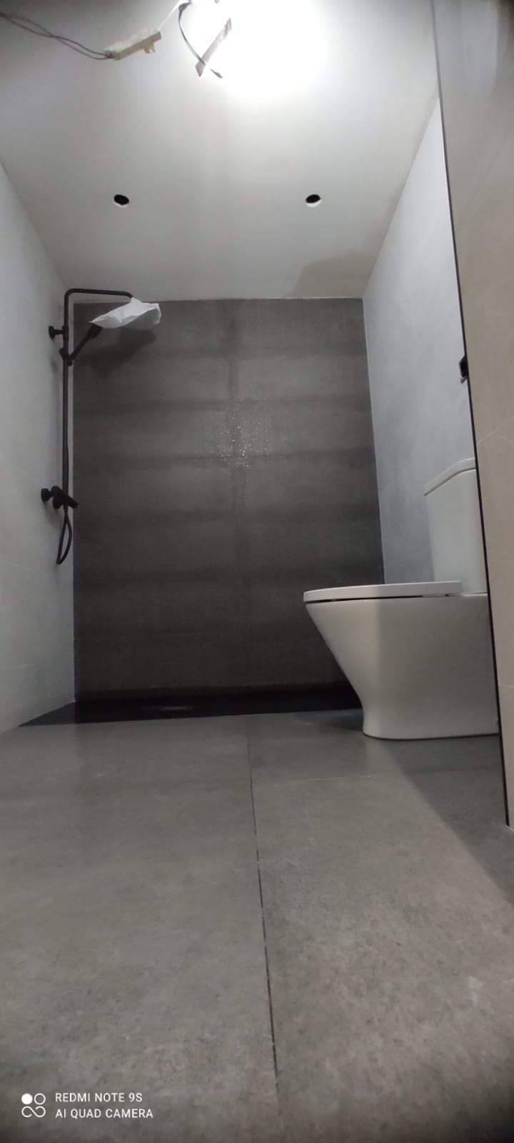 baño gris