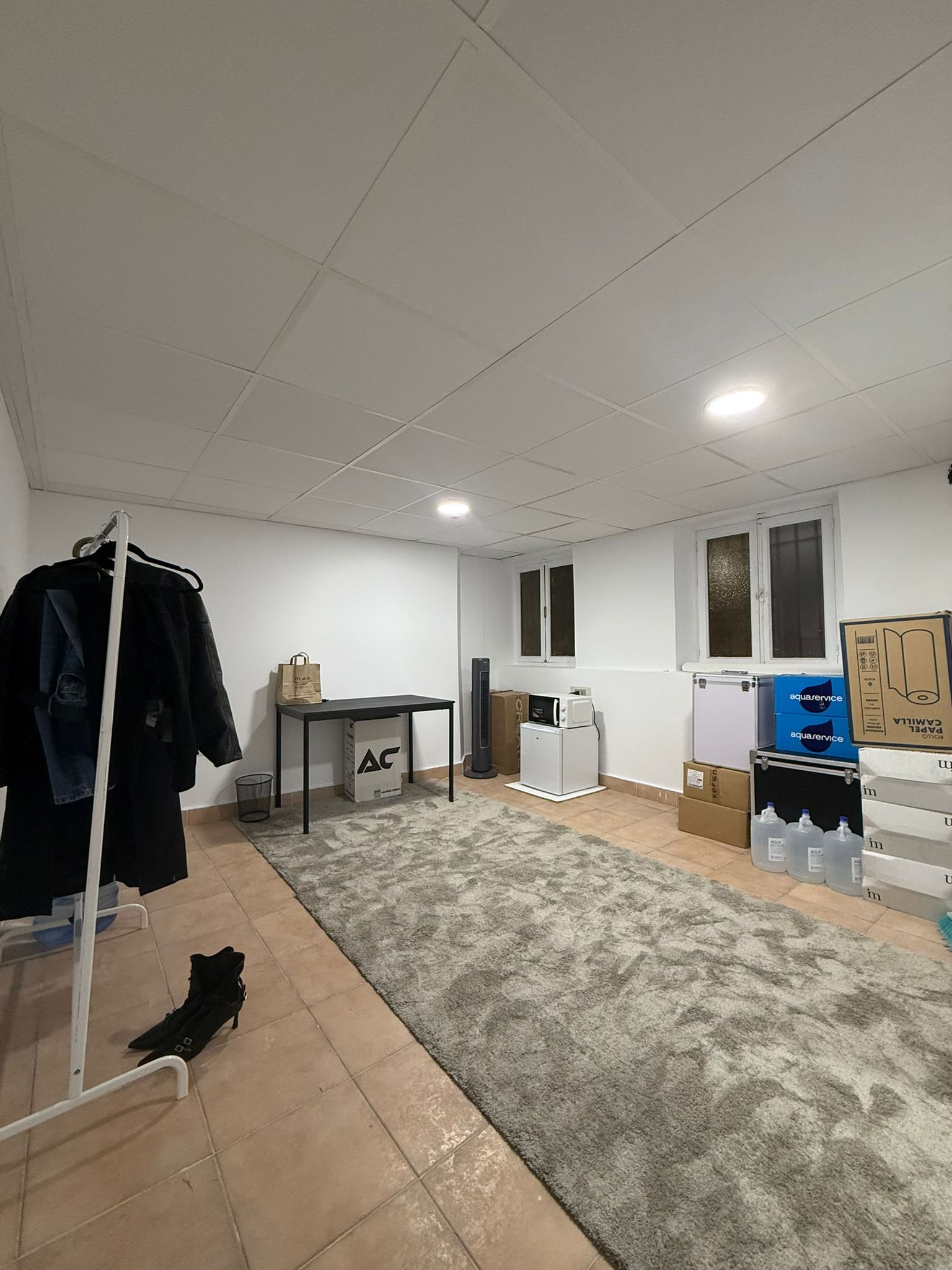 almacén de clínica